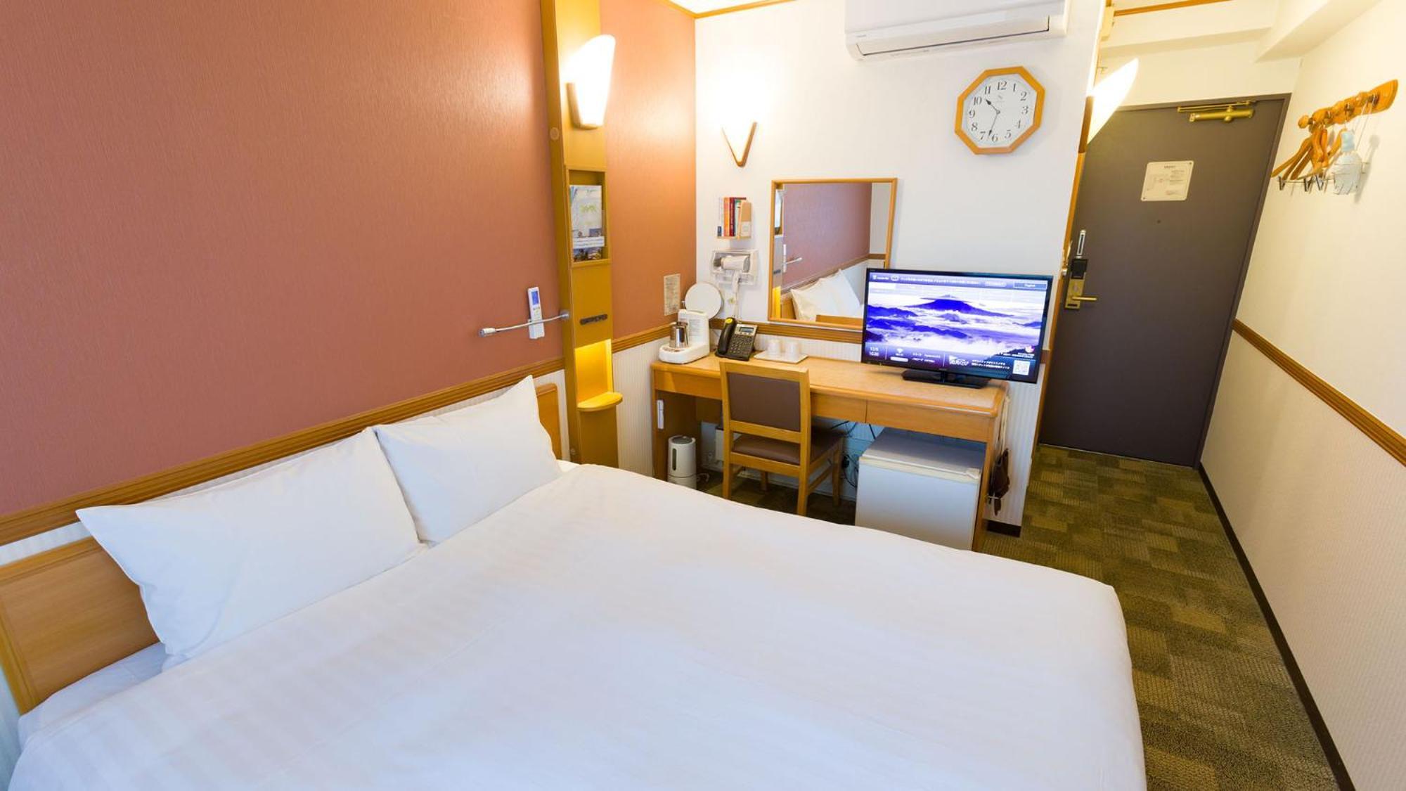 Toyoko Inn Kanazawa-Eki Higashi-Guchi Pokoj fotografie